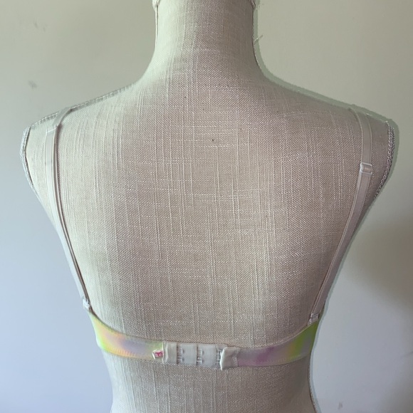 Pink Wear everywhere push up pigeonnant multi color - paint ๐จ bra size 34B - Picture 5 of 14